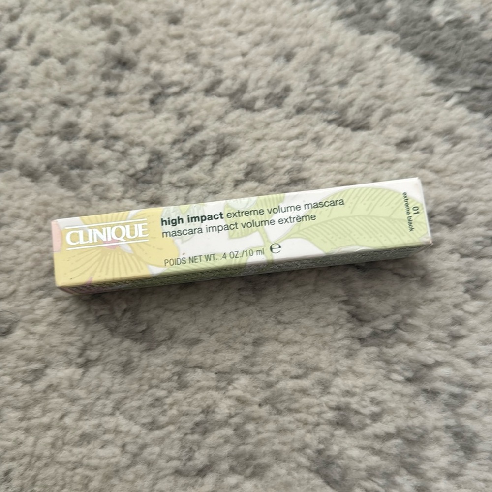 Clinique High Impact Extreme Volume Mascara - 01 extreme black - New in Box! - Picture 2 of 5